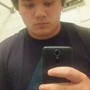 Meet your Posher, Adam